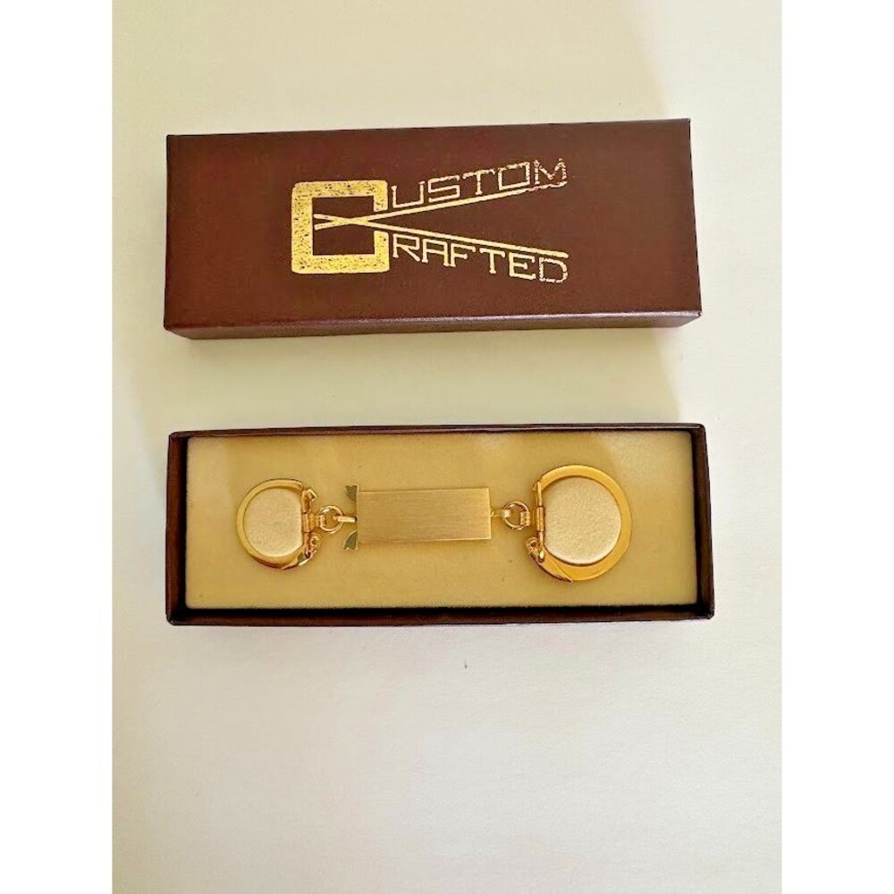 Vintage Custom Crafted Gold-Tone Engravable Keychain New Old Stock in Orig. Box